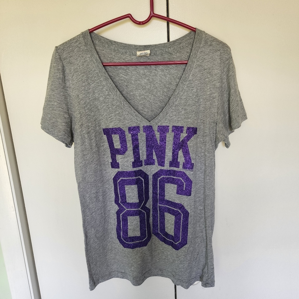 Pink tee w bling